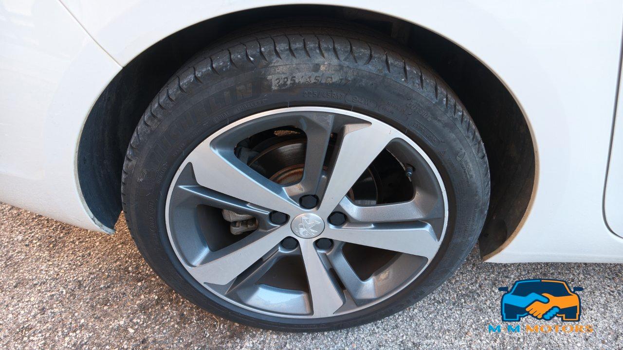 Peugeot 308 Station Wagon 308 SW Allure 130cv my18