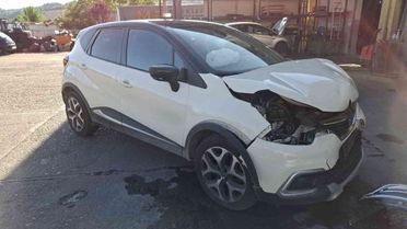 RENAULT Captur TCe 12V Sport Edition2 INCIDENTATA