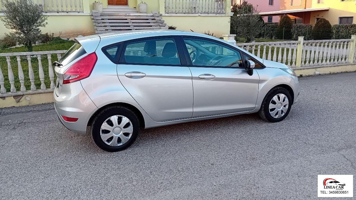 FORD - Fiesta 1.4 benzina/ gpl - ok neopatentati