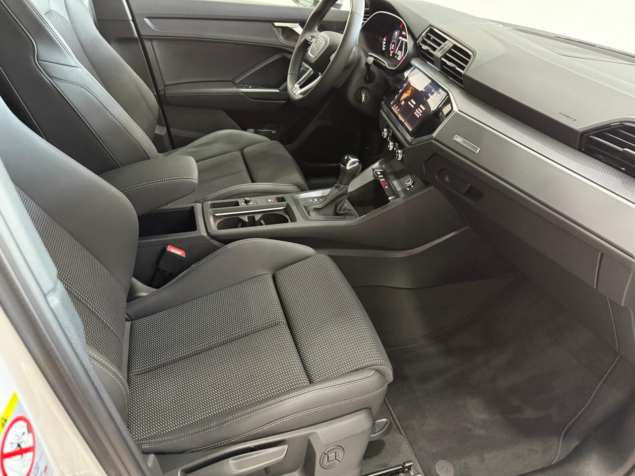 Audi Q3 35 TDI quattro S tronic line edition Tetto Apribile NUOVA DA IMMATRICOLARE