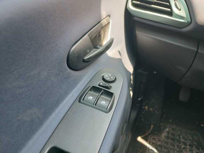 Lancia Ypsilon New 5 porte My24 1.0 Firefly 70 CvStart&Stop Hybrid Oro
