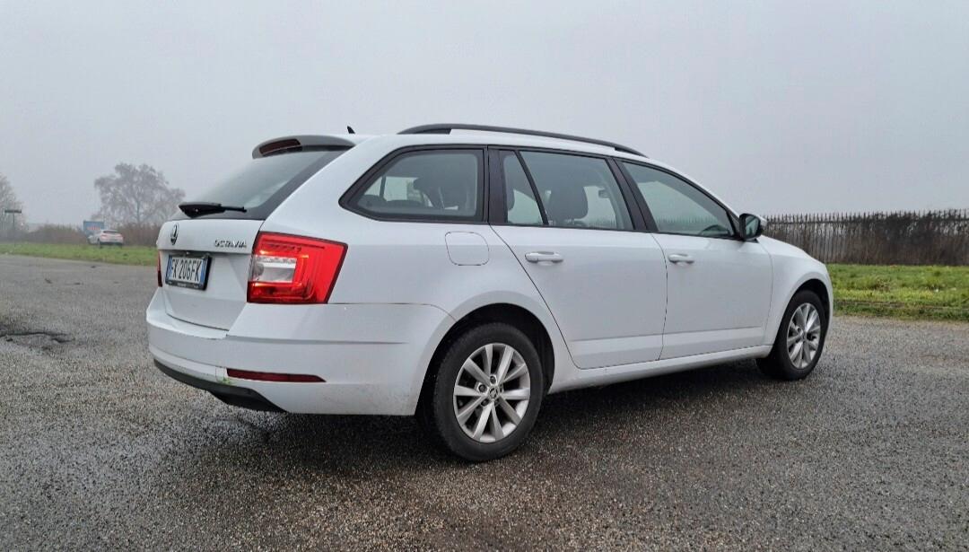 Skoda Octavia 1.6 TDI CR 90 CV Wagon Active