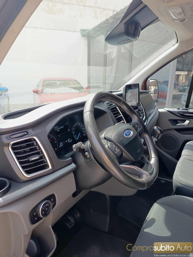 FORD Transit Custom 320 2.0 EcoBlue 6 POSTI 130 PC Combi + IVA 22%