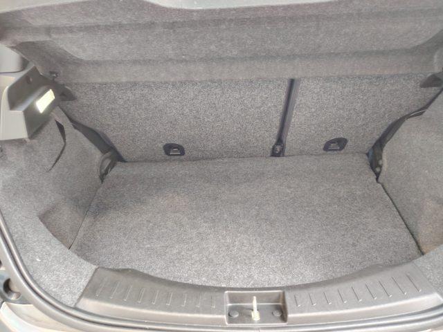 LANCIA Ypsilon 1.2 69 CV 5 porte GPL Ecochic FINANZIABILE