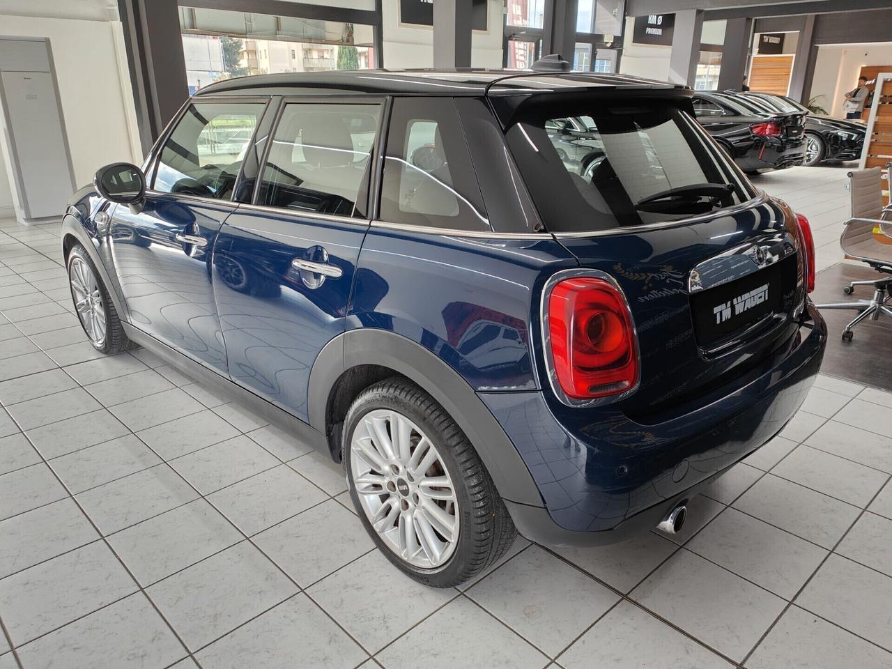 MINI Cooper D 1.5 Boost 5p auto