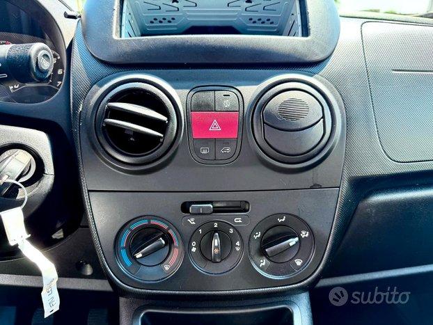 Fiat Fiorino 1.3 MJT 95CV Cargo SX