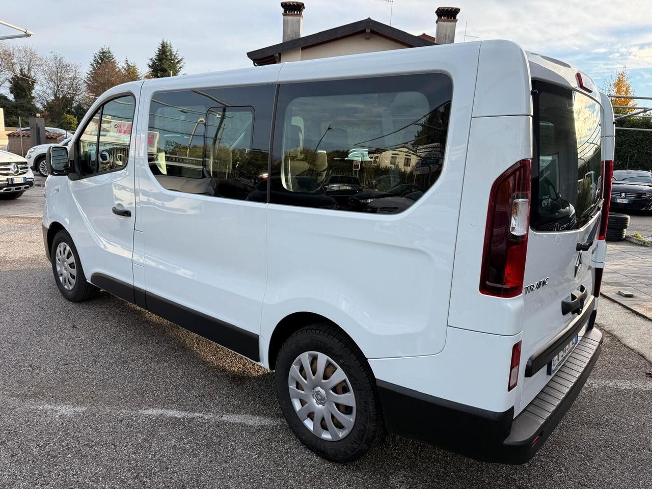 Renault Trafic T27 2.0 dCi 145CV PC-TN Zen Energy