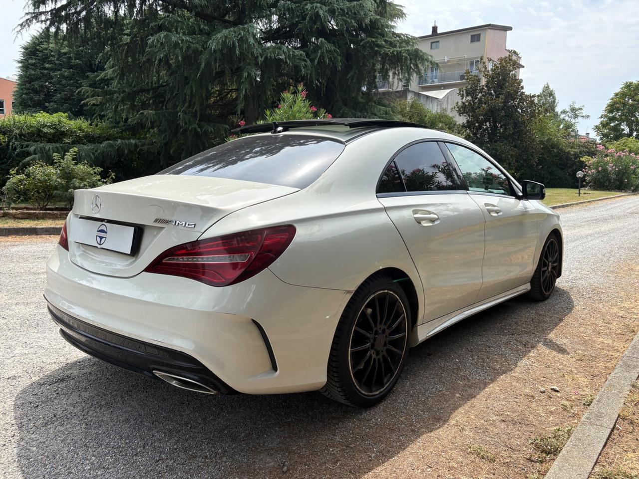 Mercedes-benz CLA 180 d Premium Dark Night auto AMG Line