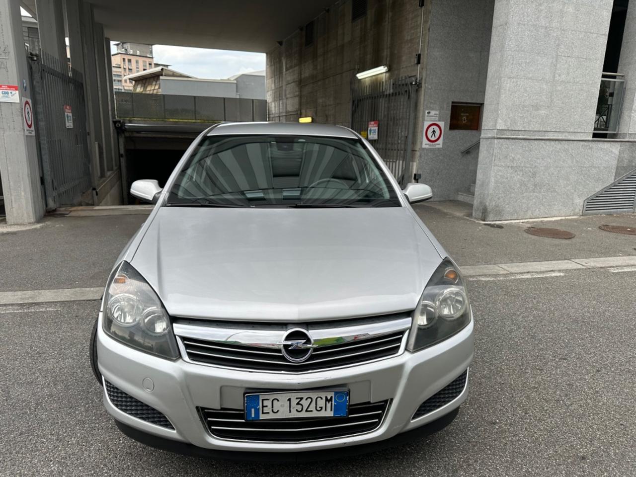 Opel Astra 1.6 16V GPL-della casa Station Wagon