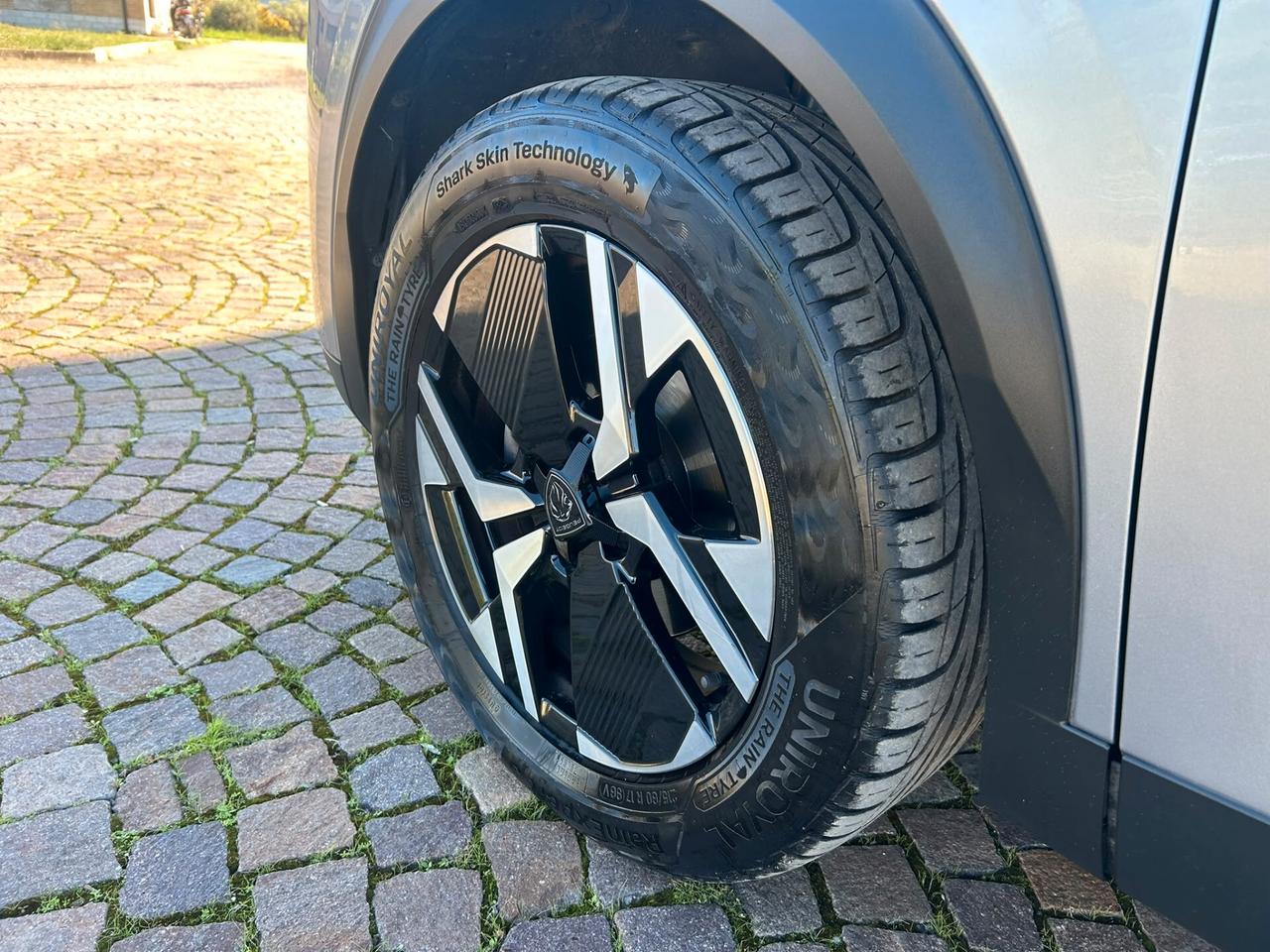 Peugeot 2008 Benzina 130cv Allure