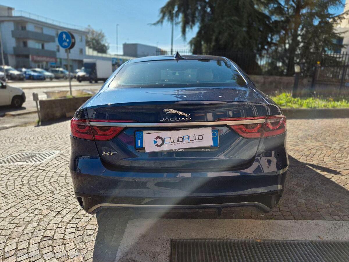 Jaguar XF II Berlina 2021 2.0d i4 mhev R-Dyn.HSE rwd 204cv auto