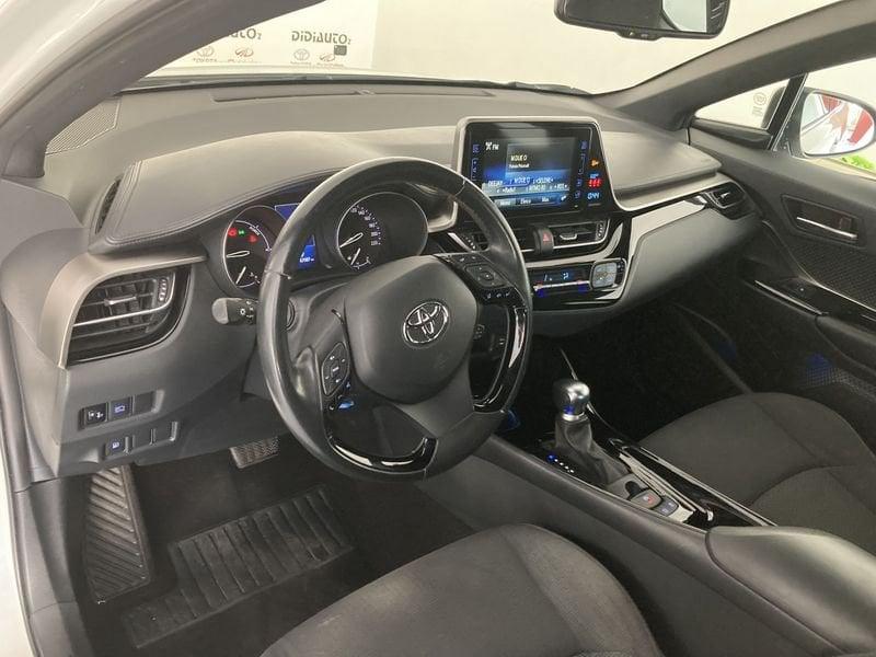 Toyota C-HR 1.8 Hybrid E-CVT Trend