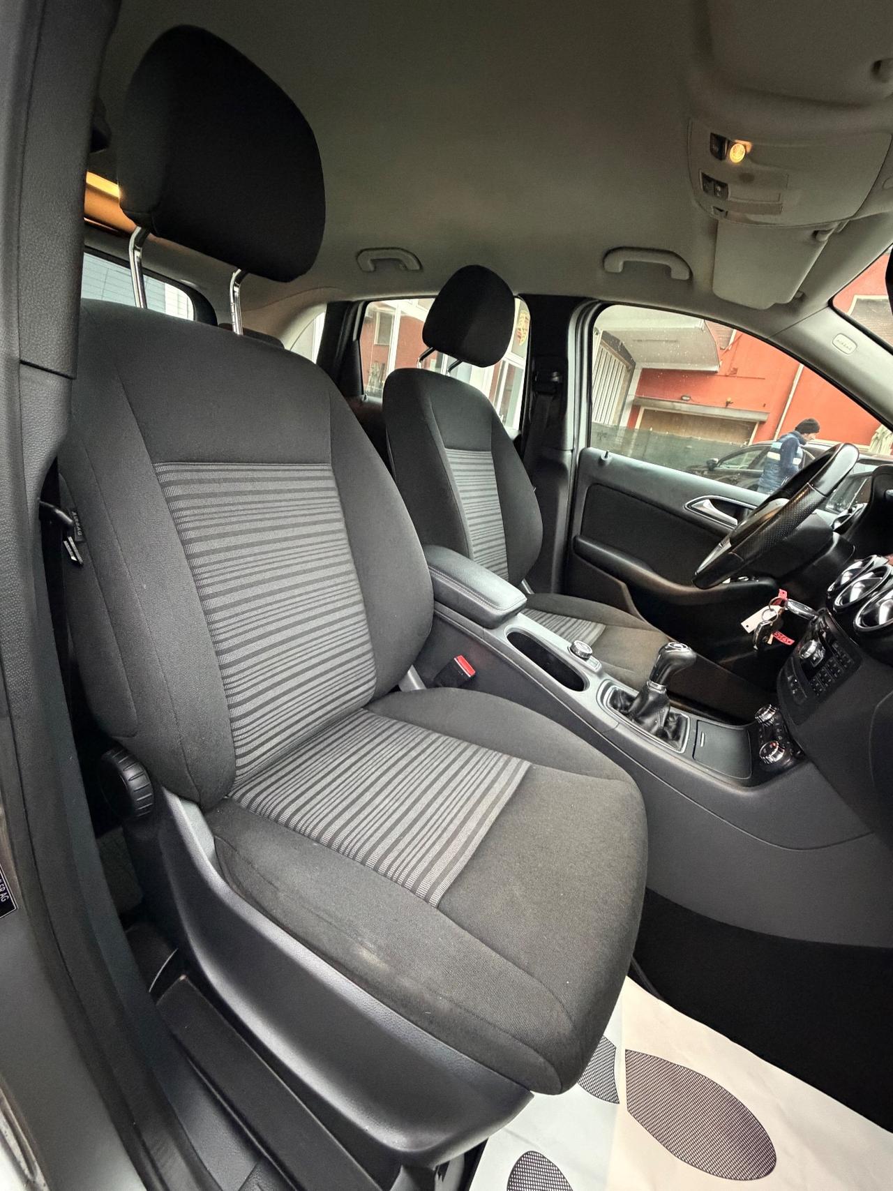 Mercedes-benz B 180 CDI Premium