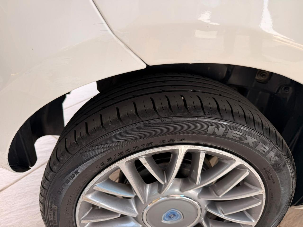 Lancia Ypsilon 1.3 MJT 16V 95 CV 5 porte S&S Platinum