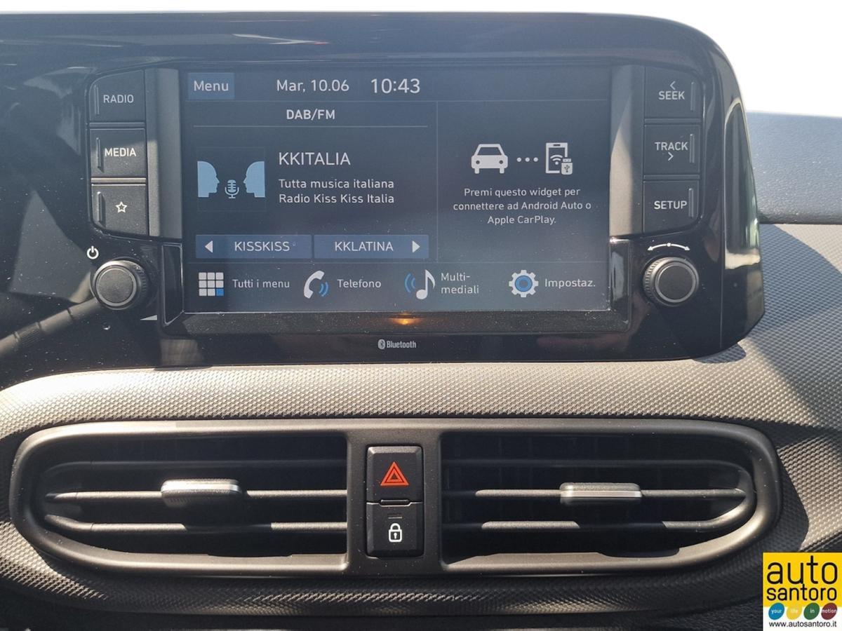 HYUNDAI I10 1.0 TECH + CONNECT PACK