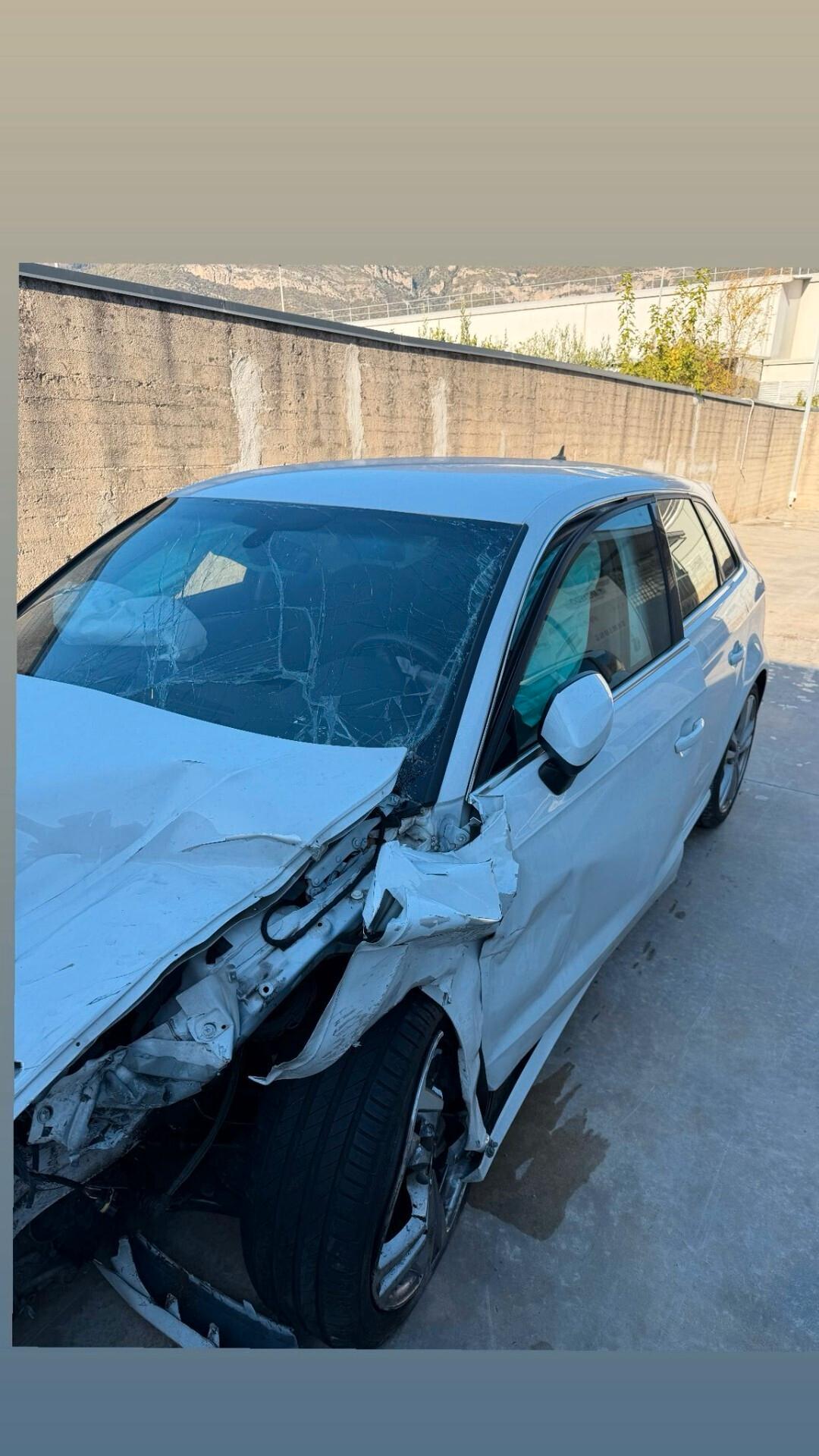 Audi A3 SPB 35 TDI S tronic S line edition 2020 120.000km Sinistrata Incidentata