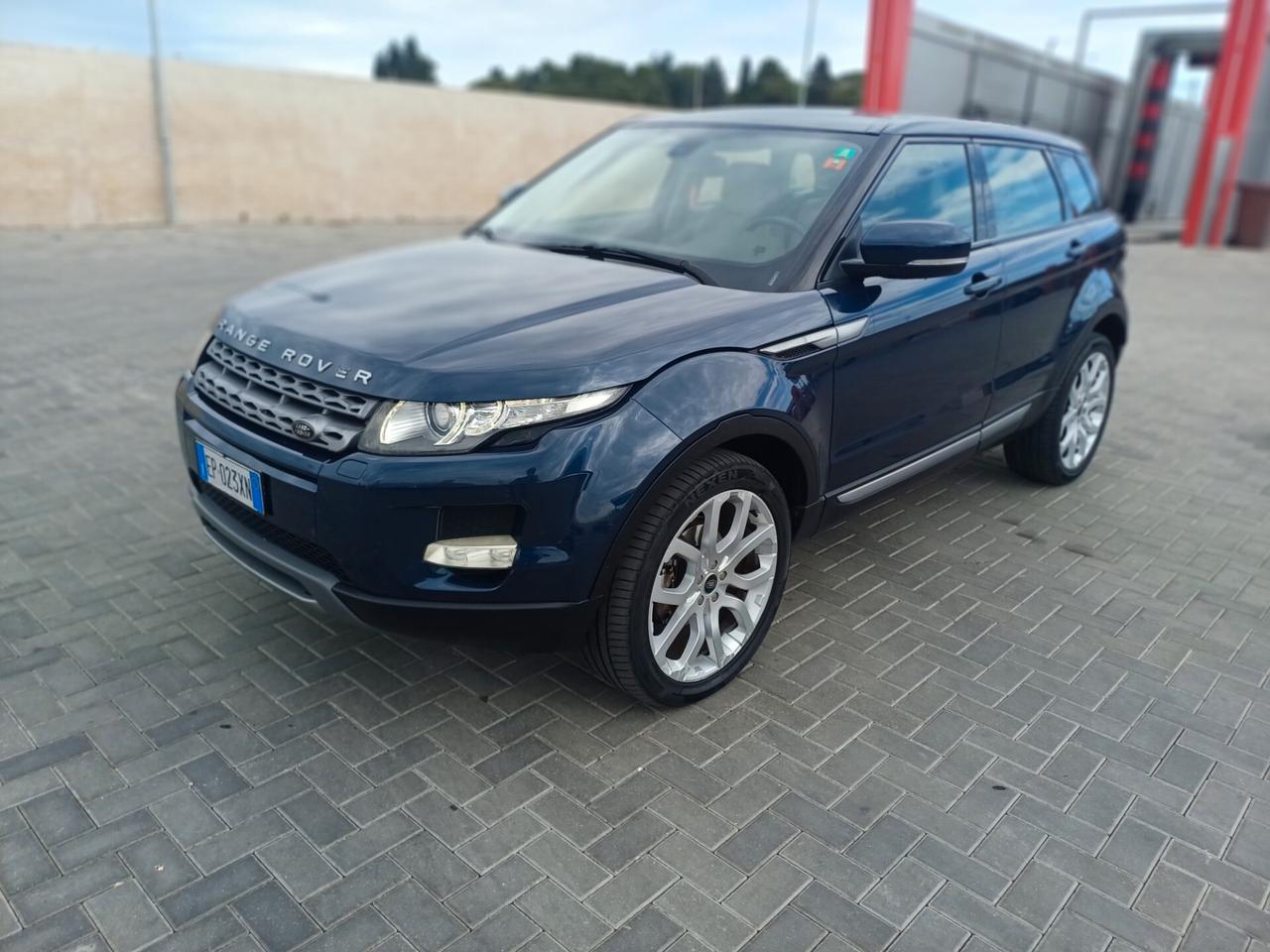Land Rover Range Evoque 2.2 TD4 5p. Prestige