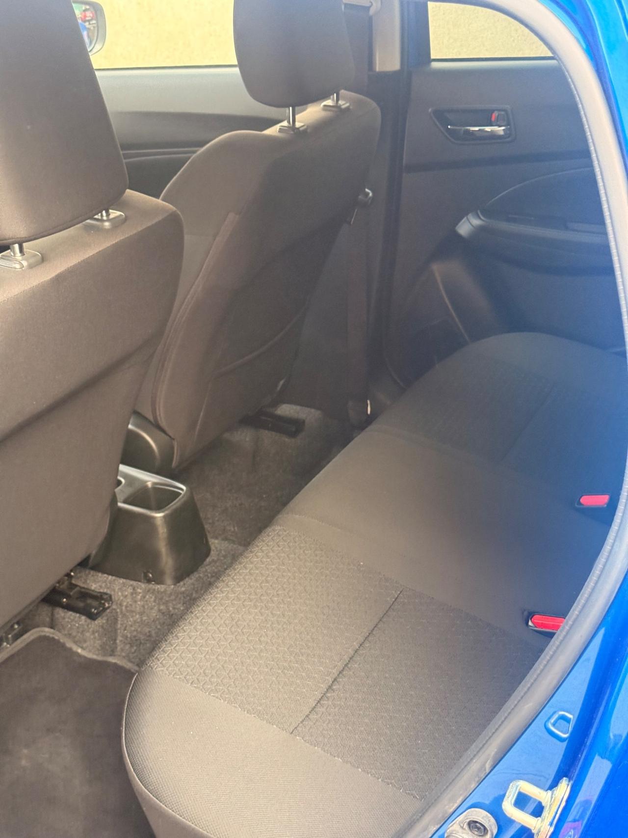 Suzuki Swift 1.2 Hybrid Top