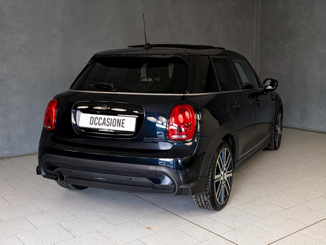 Mini Cooper 1.5 Automatic Cooper Yours