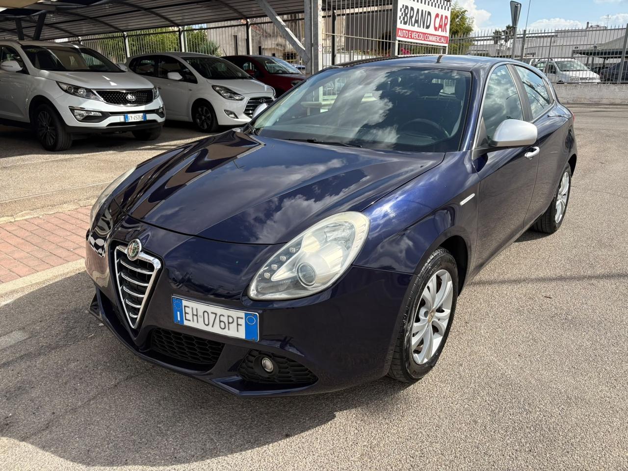 Alfa Romeo Giulietta 2.0 JTDm Distinctive 2011