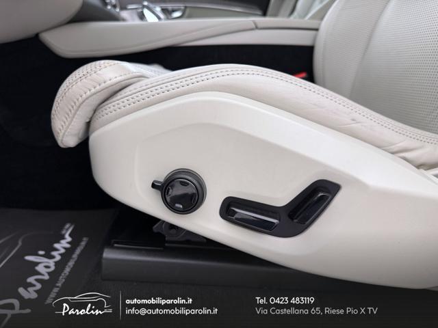 VOLVO XC90 B5 (d) AWD Geartronic 7 posti Inscription Tetto