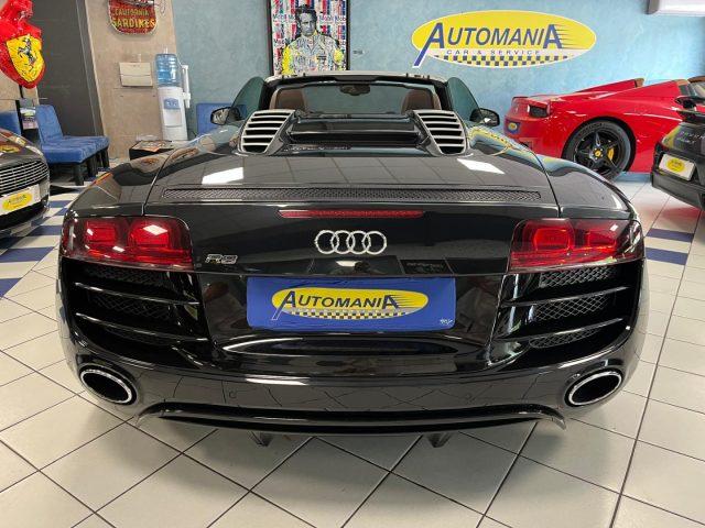 AUDI R8 Spyder 5.2 V10 FSI quattro R tronic