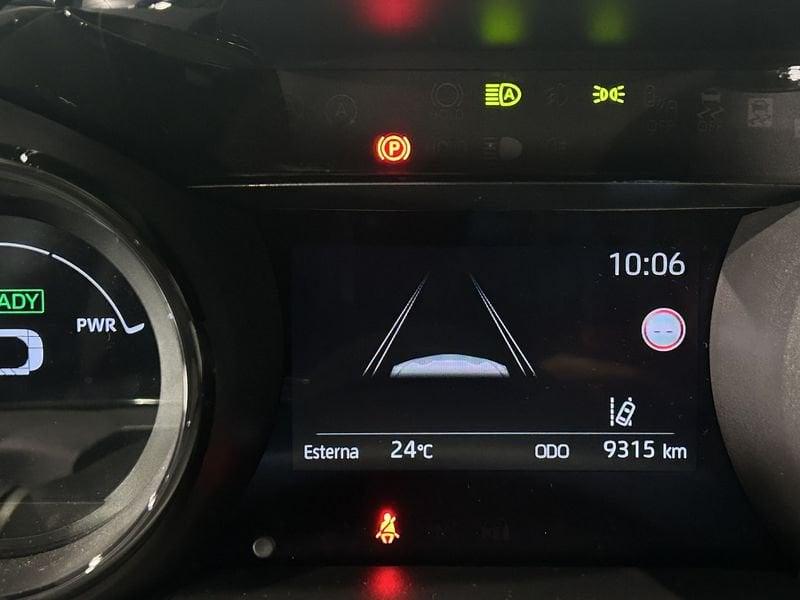 Toyota Yaris Yaris 1.5 Hybrid 5 porte Lounge AREA C FREE + SENSORI DI PARCHEGGIO