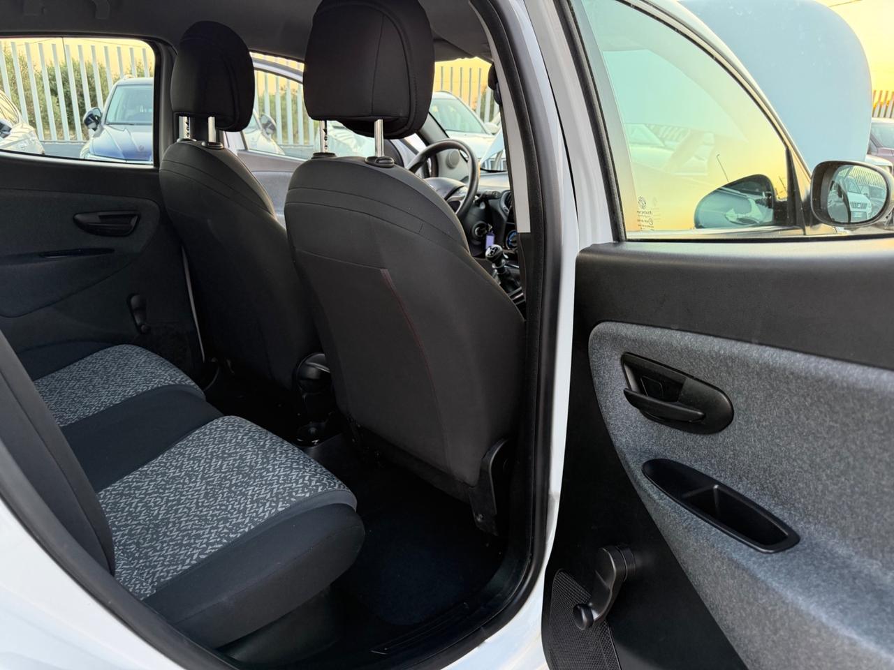 LANCIA YPSILON 1.2 5P 69CV ELEFANTINO BLU MY18