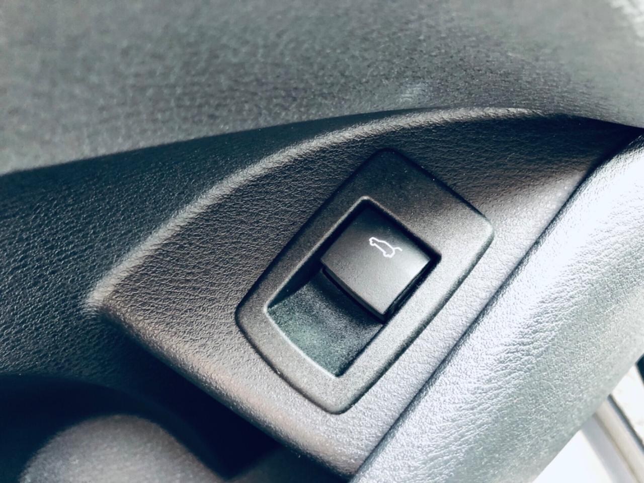 Bmw X1 sDrive16d BUSINESS -AUTOMATICA