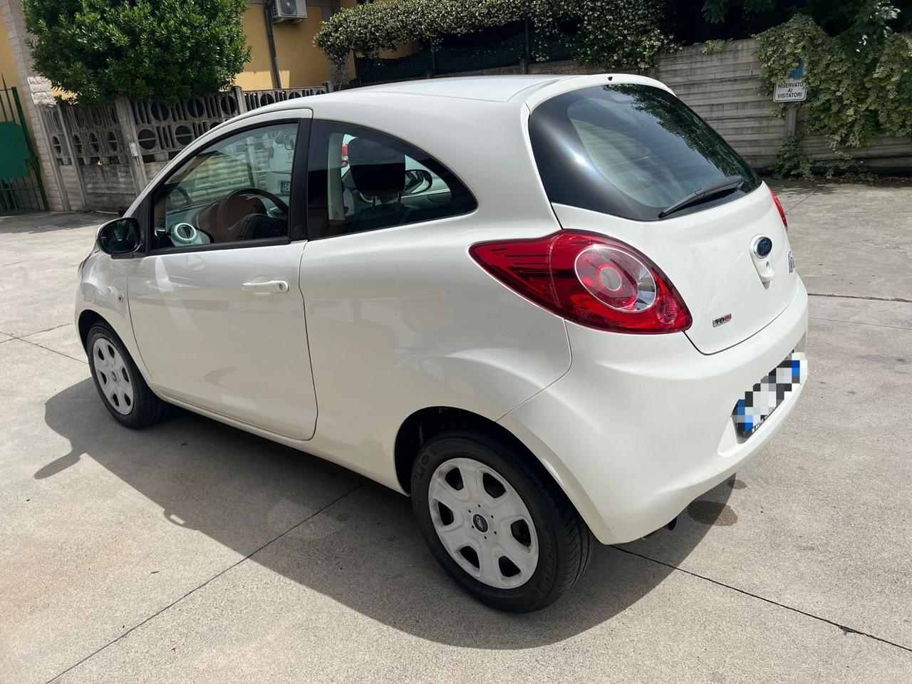 Ford ka ok neopatentati tagliando eseguito