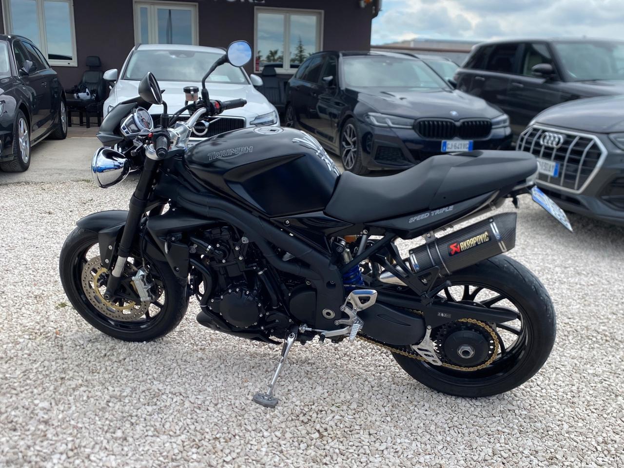 Triumph Speed Triple 1050 DA VETRINA
