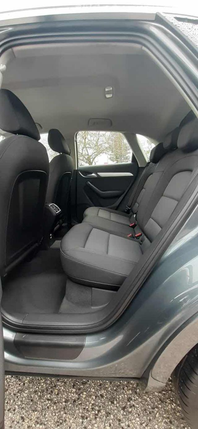 AUDI Q3 2.0 TDI 120CV S tronicBusiness SCONTO ROTTAMAZIONE