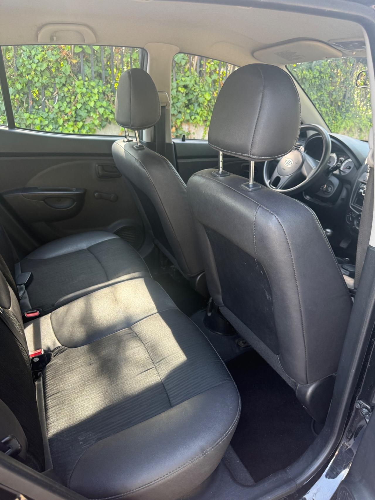 Kia Picanto 1.0 Benzina 105 milaKM neopatentati