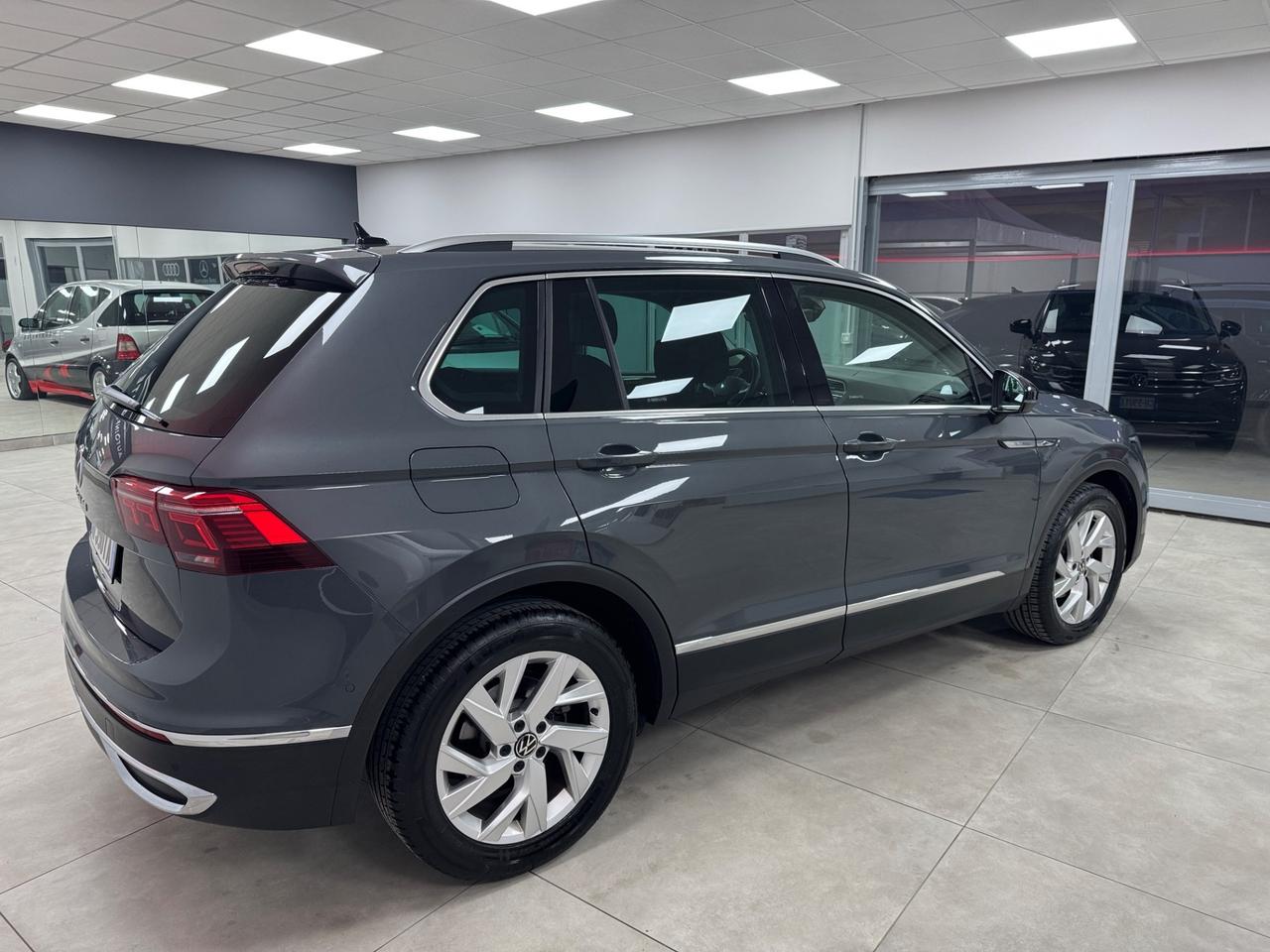 Volkswagen Tiguan 2.0 TDI 150 CV SCR DSG Elegance