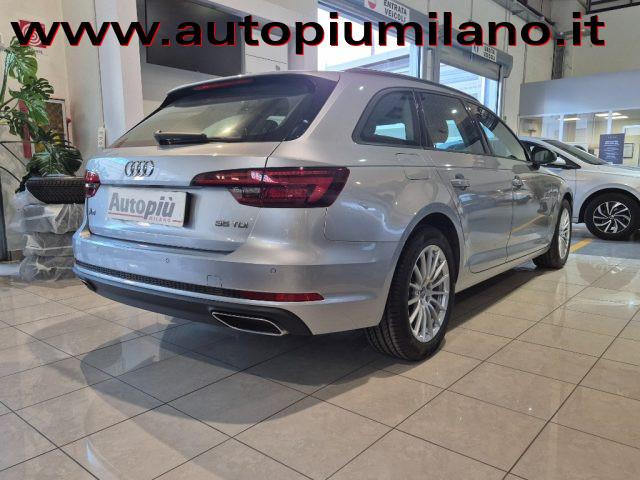 AUDI A4 Avant 35 TDI S tronic Business Sport