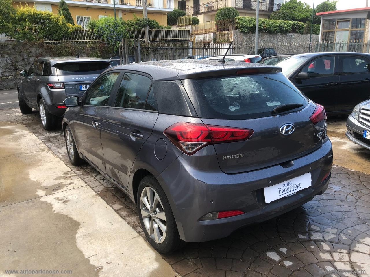 HYUNDAI i20 1.2 84 CV 5p. Comfort