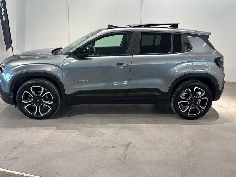 Jeep Avenger e-Hybrid 1.2 MHEV e-Hybrid Turbo Summit