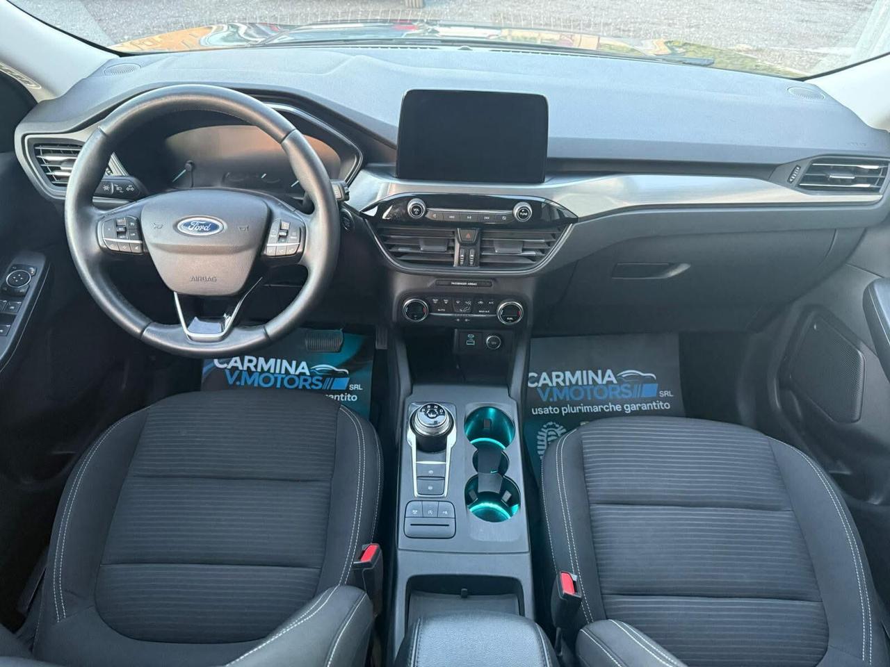 Ford Kuga 120CV AUT TITANIUM