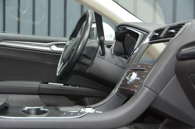 Ford Mondeo SW 2.0 ecoblue Titanium Business TETTO
