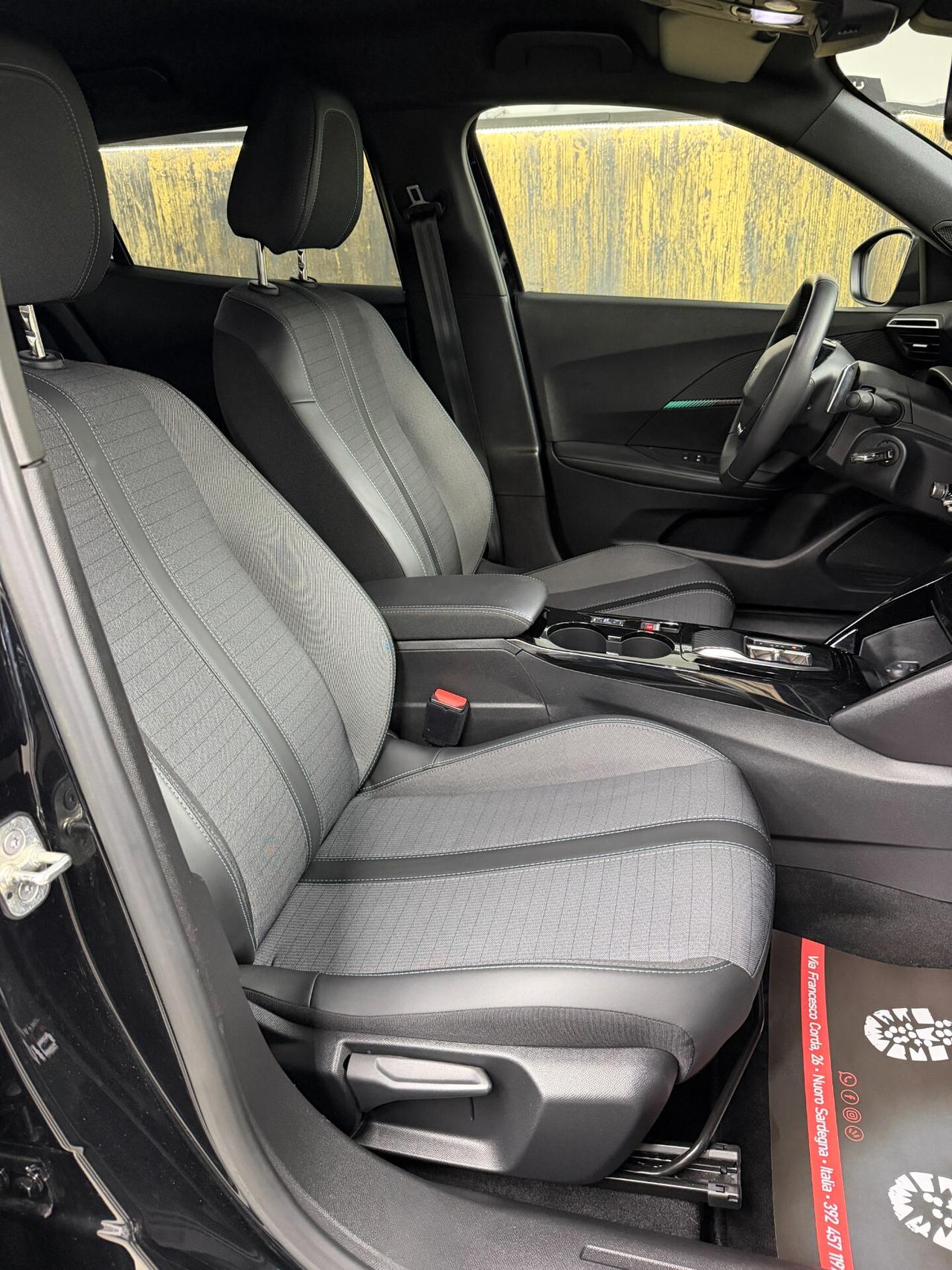 Peugeot 2008 PureTech 130 S&S EAT8 Allure