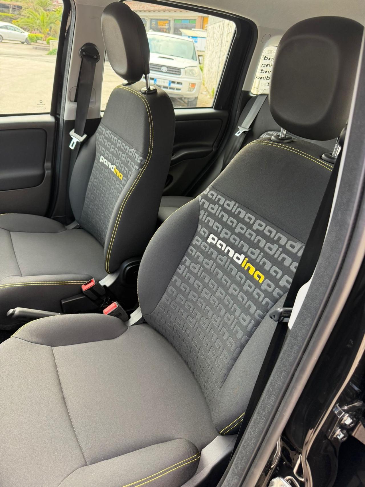 Fiat Panda 1.0 FireFly S&S Hybrid Pandina