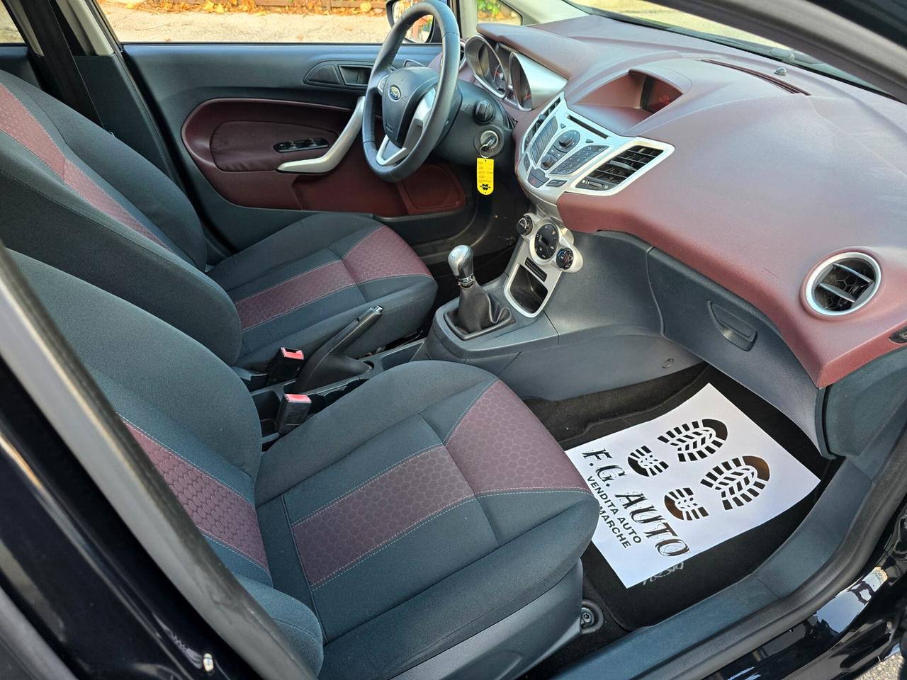 FORD FIESTA TITANIUM 1.4 DIESEL NUOVISSIMA E FULL
