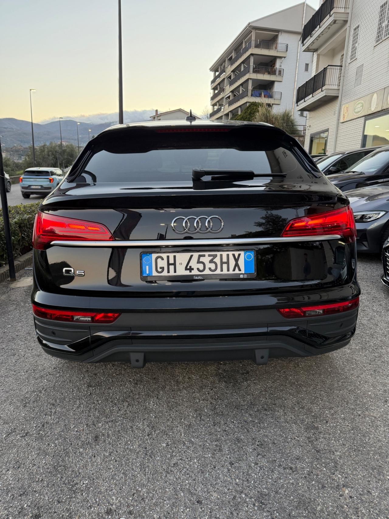 Audi Q5 Sportback TDI 2.0 163cv S tronic 20”