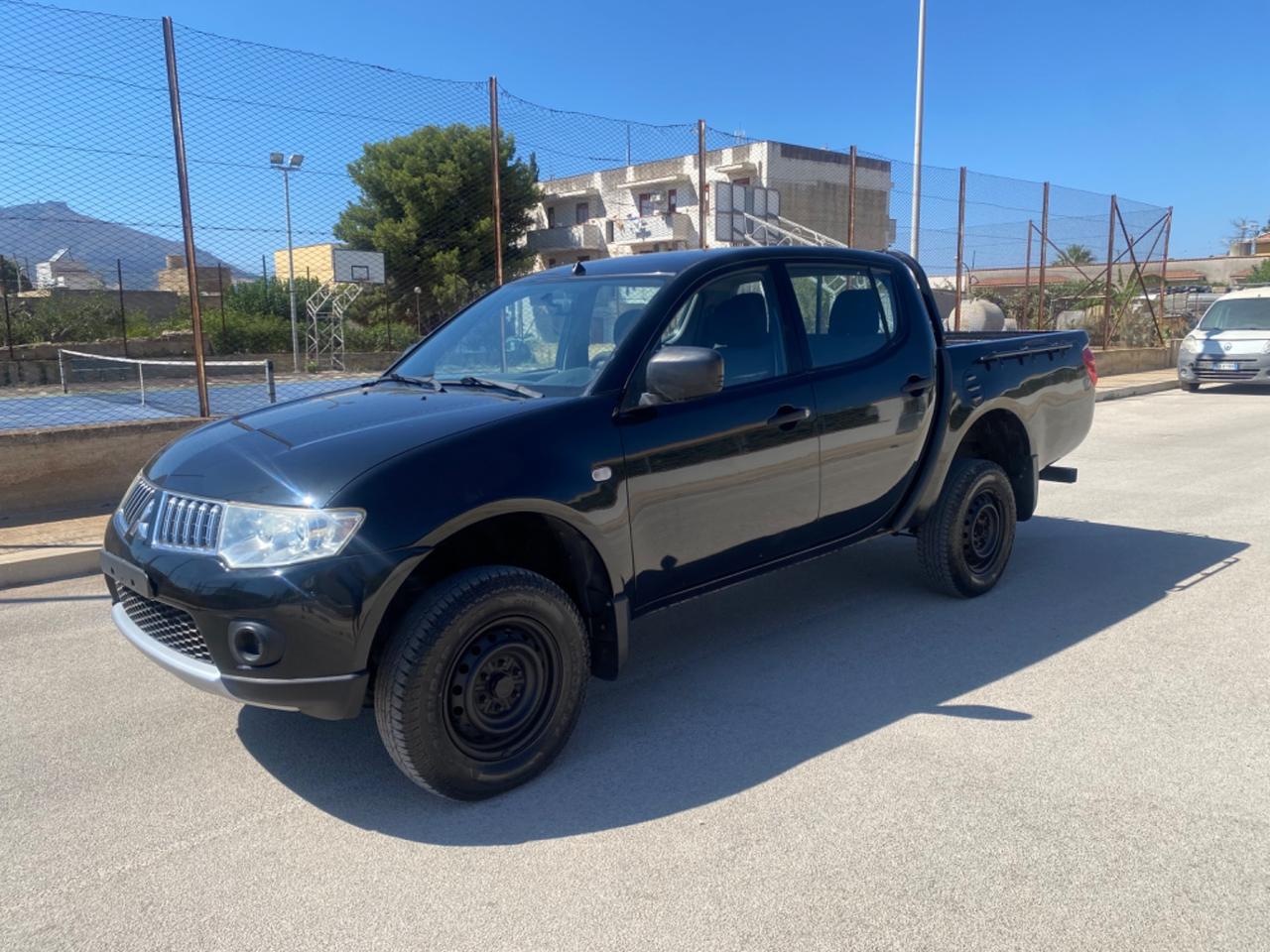 Mitsubishi L200 2.5 DI-D/136CV