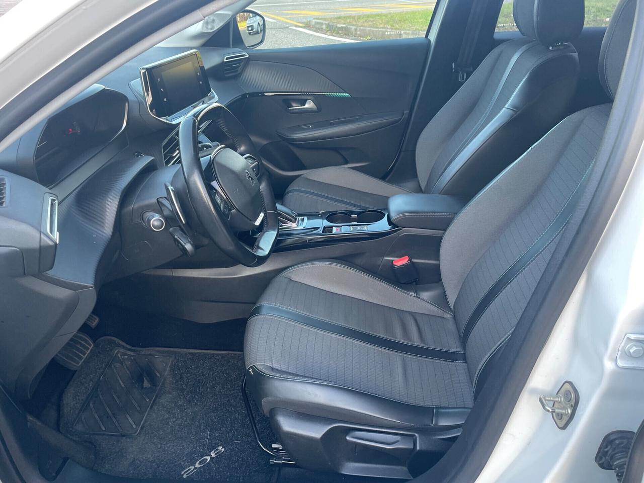 Peugeot 208 PureTech 100 Stop&Start 5 porte *Automatik* Solo 65000km*