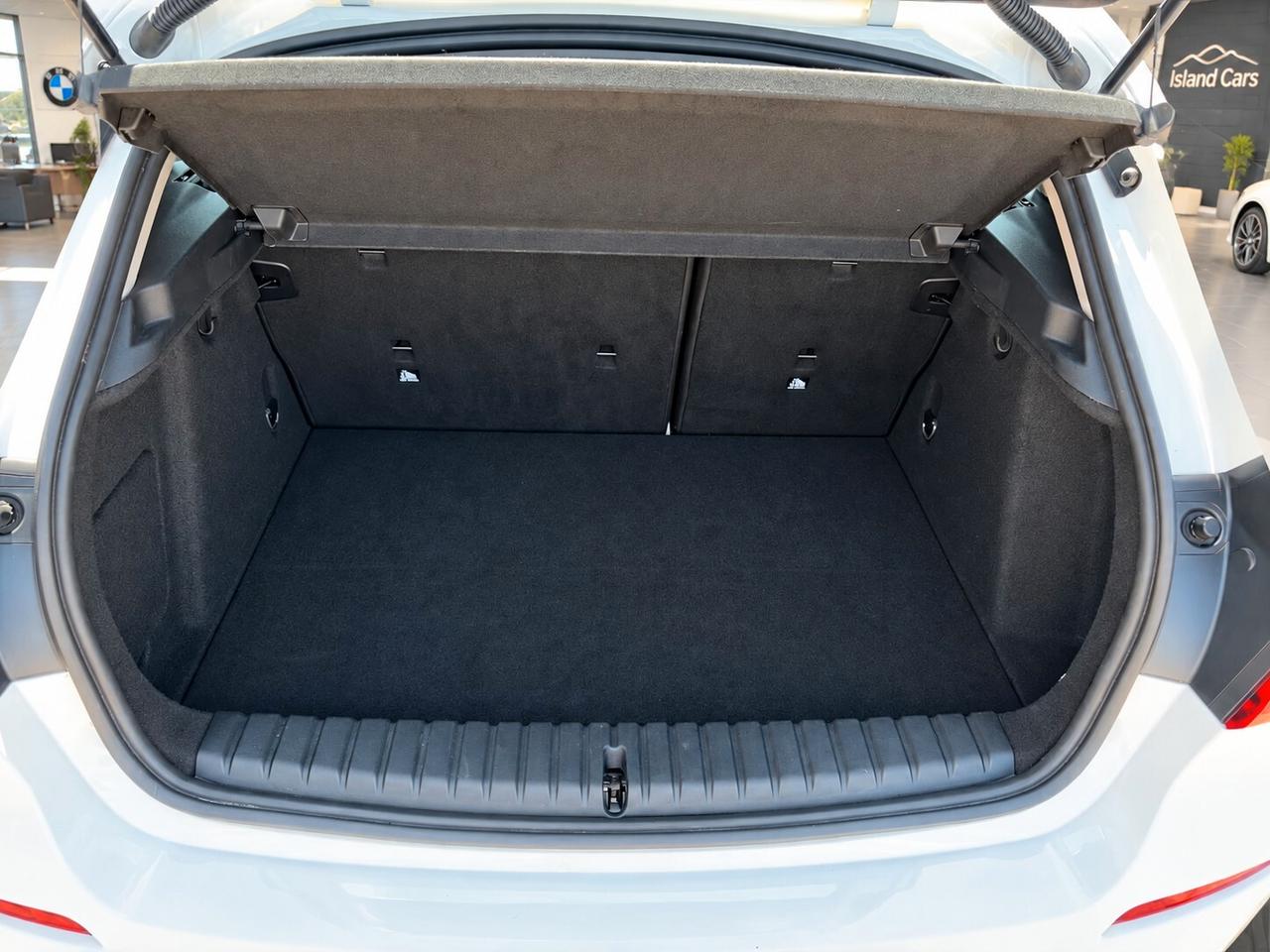 Bmw 118 118i 5p. Advantage