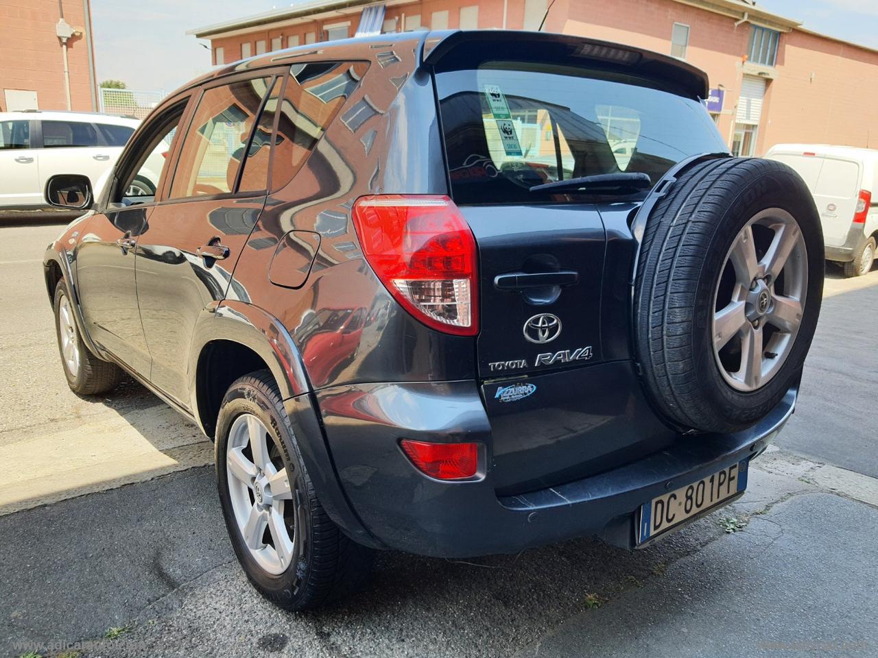 TOYOTA RAV4 2.2 D-4D 177 CV