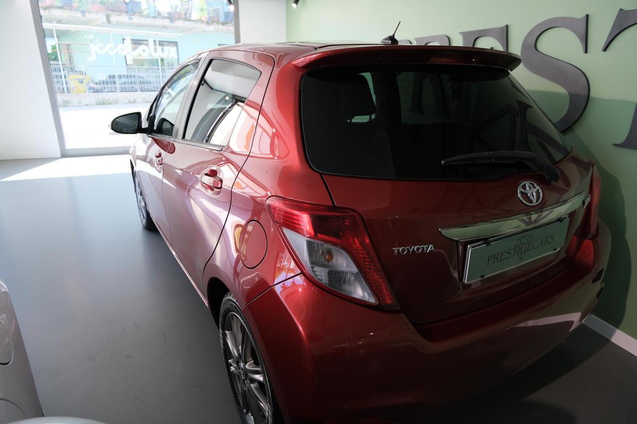 Toyota Yaris 5 Porte YARIS 1.4 D-4D LOUNGE