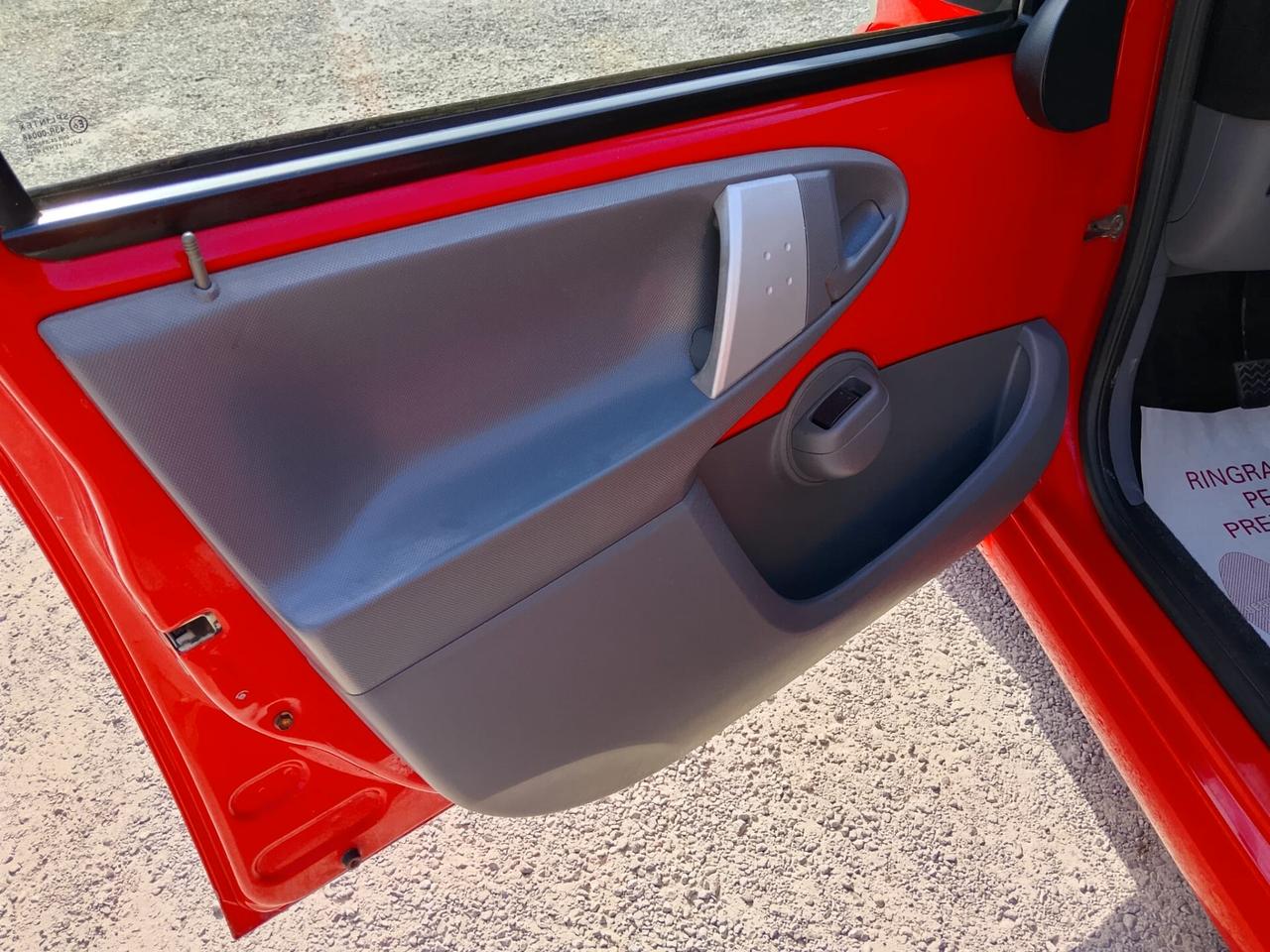 Toyota Aygo 1.0 12V VVT-i 5 porte Now 12 mesi di garanzia