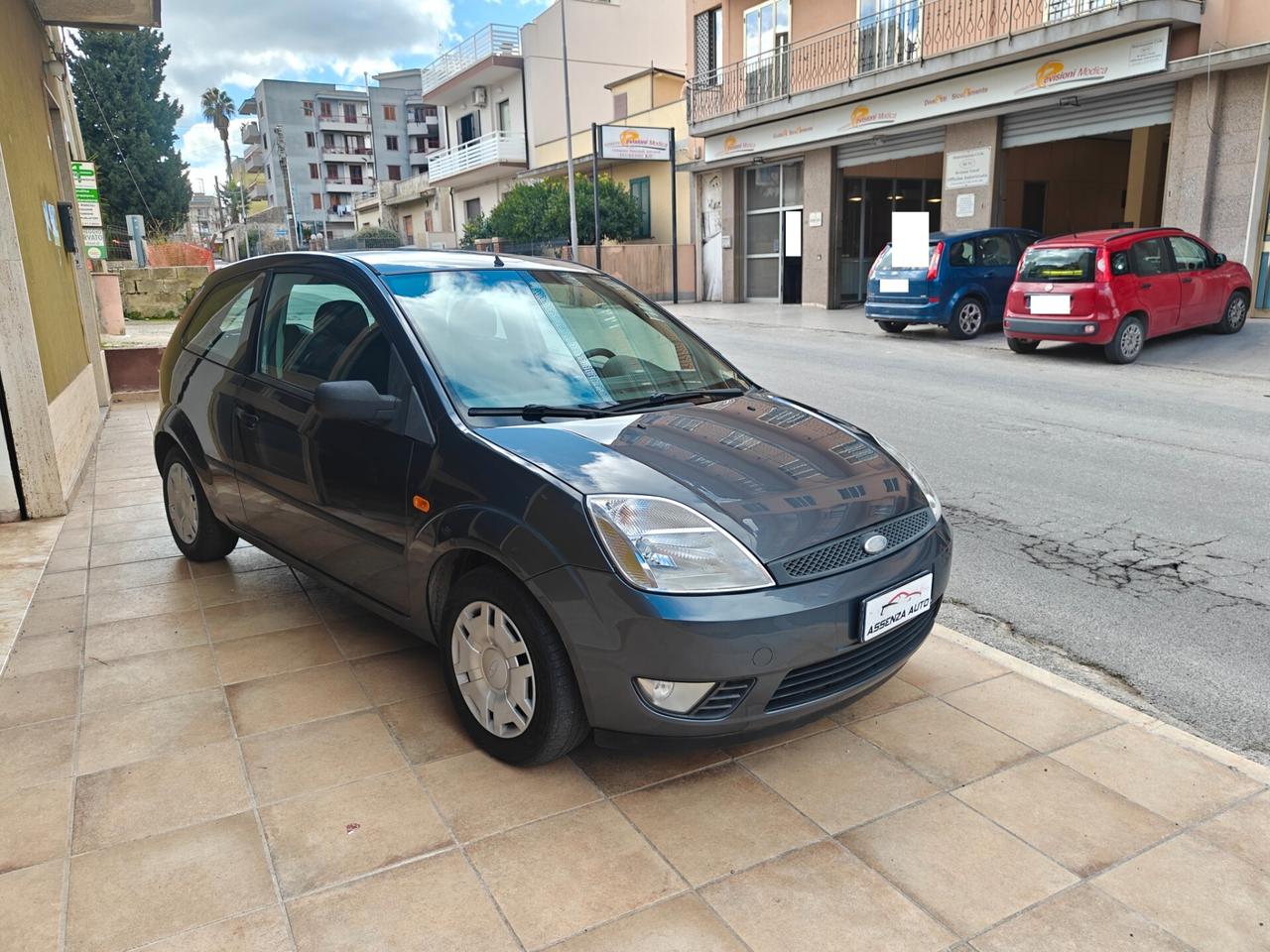 Ford Fiesta 1.4 TDCi 3p Ghia